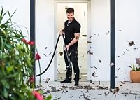 Nilfisk Multi II 30L T Nass Trockensauger mit Steckdose - Staubsauger für Werkstatt, Haus, Garten und Auto (1400 W) – Ansicht 6