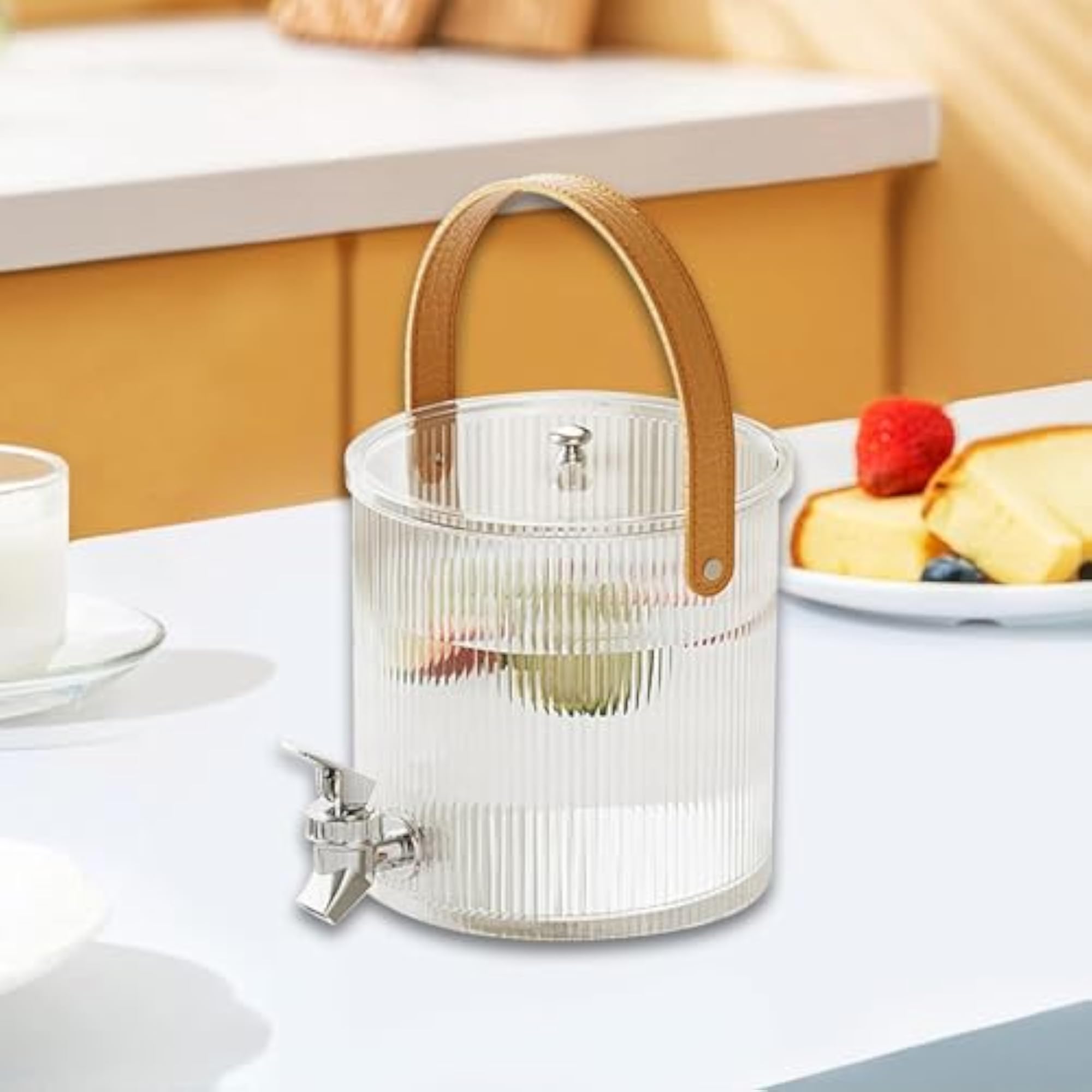 Luxury Cold Water Jug with Faucet, Clear White