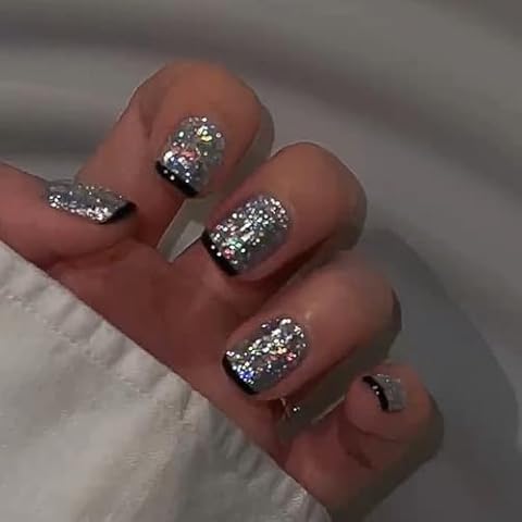 KAICCOSO Short Silver Press on Nails Cover