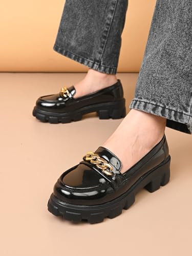 XE Looks black loafers – image 4