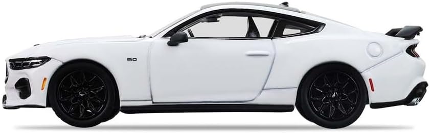 Greenlight Collectibles 13370-F Muscle Series 30-1:64 Scale Diecast Model - 2024 Mustang - Oxford White