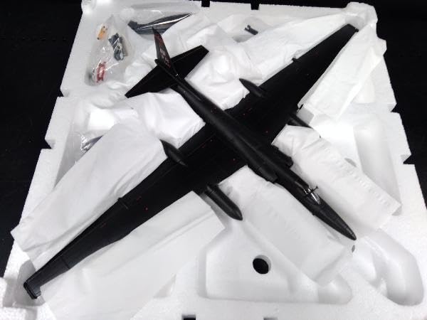 Amazon.co.jp: HMホビーマスター HA6901 Lockheed U-2S ドラゴンレディ