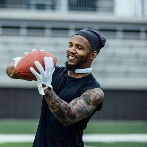 Q-Collar: FDA Cleared | Next-Gen Protective Gear for Athletes in Football, Soccer, Lacrosse, Hockey & Other Players | Sports Equipment | Advanced Protection for Athletes (12 (12 - 12 ¾)) - Thumbnail 7