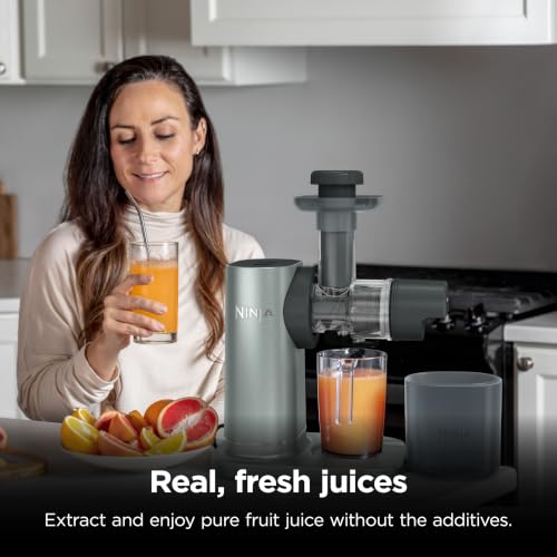 Image of Ninja NeverClog 3-in-1 Juicer, Slicer & Shredder, 32oz Vessel, JC152 | NeverClog auger juices non-stop, plus slicing & shredding attachments. Total Pulp Control, 32-oz vessel, dishwasher safe