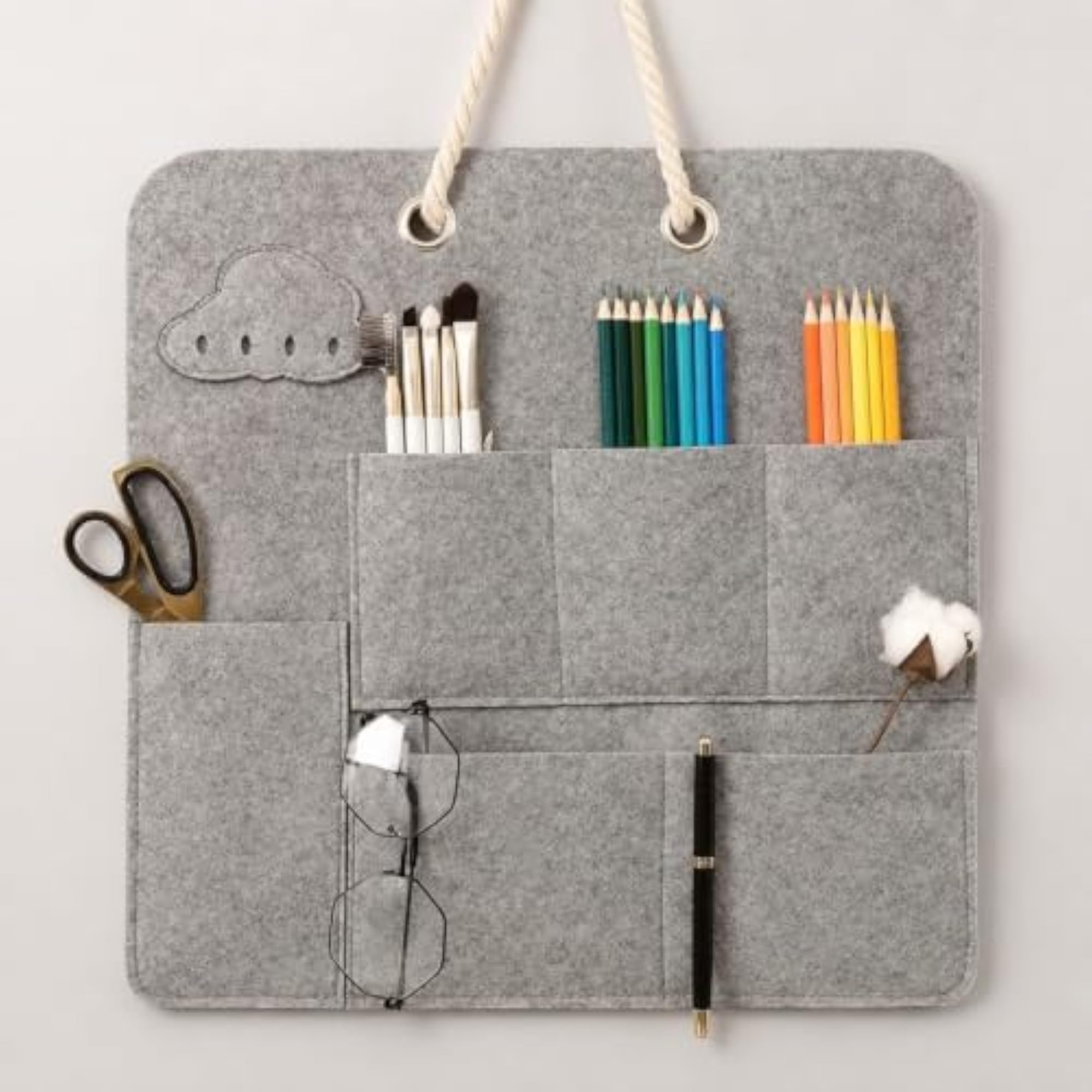Light Gray Cloud-shaped Felt Wall Organizer, Space-Saving