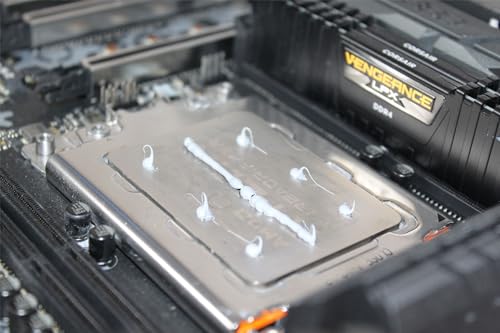 Image of Quantum (1g) Premium Thermal Paste for All CPU GPU Xbox PS4 PS5 high Thermal Conductivity incl. Cleaning Cloth and Spatula