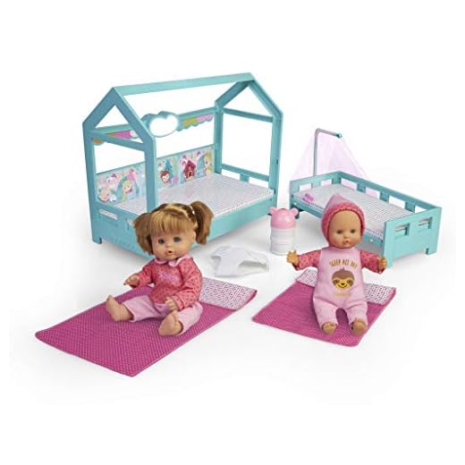 Nenuco- Hermanitas, muñecas bebé con Cama para Dormir (Famosa 700015776)
