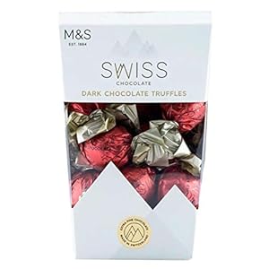 Marks and Spencer Zwitserse donkere chocolade truffels 205g geschenkdoos met extra fijne gladde truffelcentrum M&S eten Vegetarisch