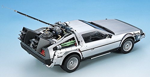 Maquette voiture Back To The Future Delorean Aoshima 059166 kit miniature 1/24 - 3