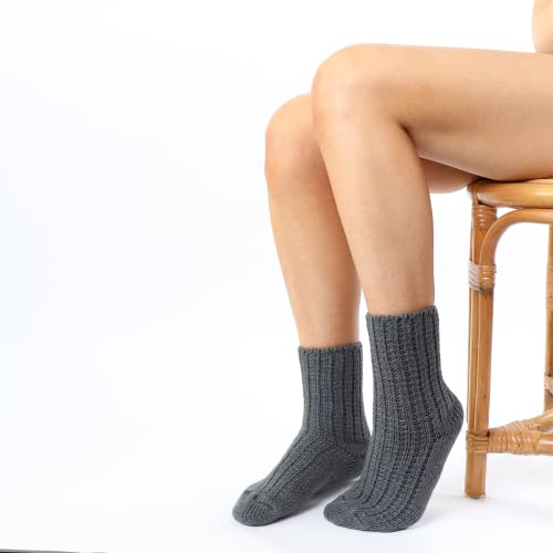Image of Pretty Polly Women's Chunky Knit Lounge Sock