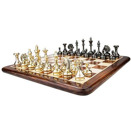 Jeu d'échecs cavalaire en laiton pour vos soirées de réflexion et décoration de salon moderne