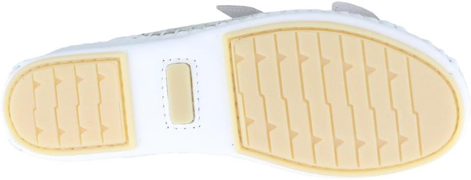 La Plume Women's Jen Sandal Silver Snake Print 3.9 M