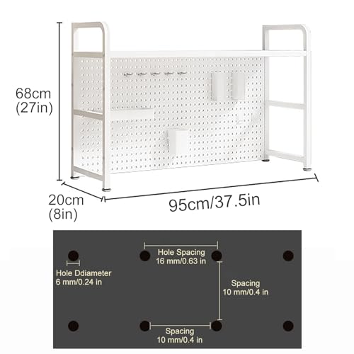Solution de rangement en panneau perforé pour libérer l'espace de travail encombré