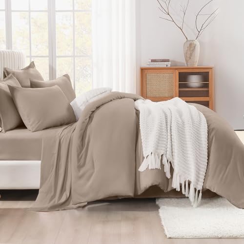 Litanika Queen Comforter Set with Sheets - 7 Pieces Bed in a Bag by Litanika - Used condition - Image 8