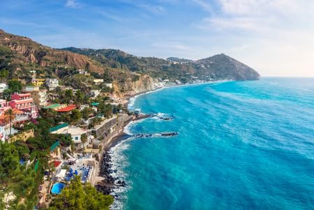 Cuadro en lienzo (60 x 40 cm), diseño de isquia, playa de Maronti y la costa rocosa cerca de Sant Angelo, destino en el archipiélago de las Islas Phlegraean (244048438)
