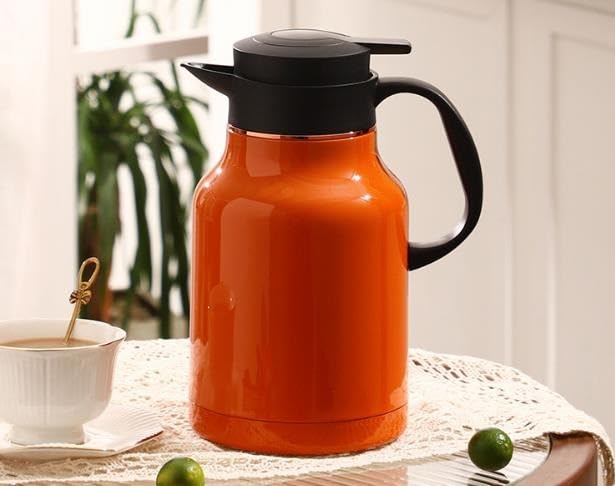 Termiczna karafka do kawy ze stali nierdzewnej 1,8 l, izolowana butelka utrzymuje temperaturę gorących i zimnych napojów przez 36 godzin, serwer do kawy premium do gorących płynów - i stylowa karafka