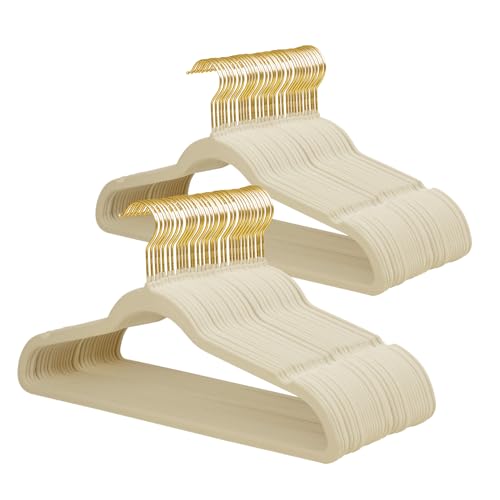 ManGotree Samt-Kleiderbügel mit 360° Drehbarem Goldhaken, rutschfeste Filz-Anzugbügel, Platzsparender Kleiderbügel für Jacken, Pullover, Hemden, Kleider, Hosen (66 Stück, Beige)