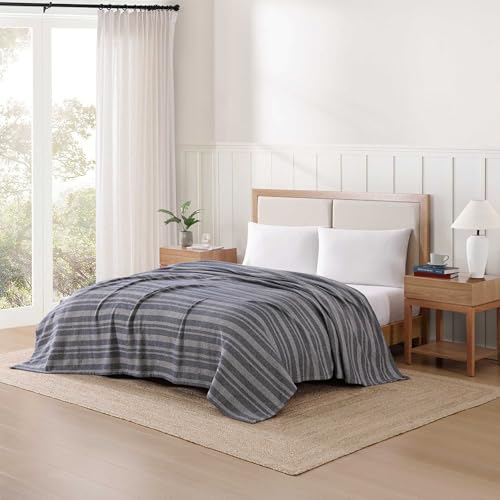 Image of Tommy Hilfiger - King Cotton Blanket, Fade Resistant Yarn-Dyed Cotton Bedding, Medium Weight Soft Blanket, Ideal for Layering, Oeko-TEX Certified (Harbor Stripe Navy)