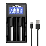 2-Bay Compatibilité universelle Chargez deux batteries simultanément grâce à sa compatibilité avec une large gamme de modèles rechargeables courants. Charge en toute sécurité les batteries Li-ion 3,7 V (notamment 18650, 20700, 21700, 26650, 14500, etc.) et Ni-MH/Ni-CD (AA, AAA, C).