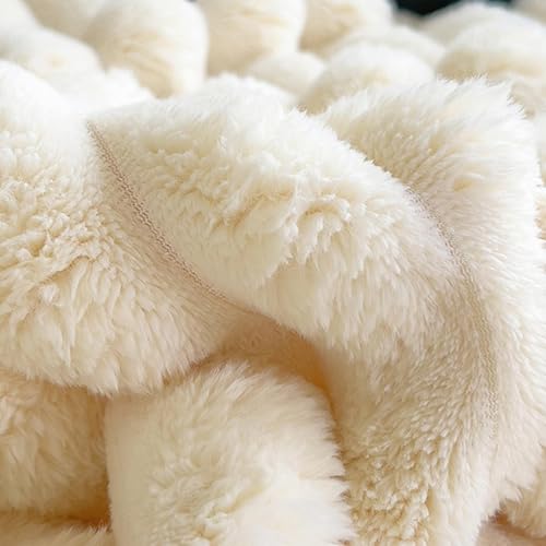 Couvertures à lancer pelucheux pour des soirées cocooning - 8