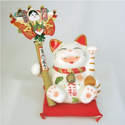 陶器 招き猫 笑顔 片手挙げ