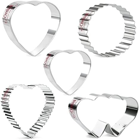 Crethink Valentine's Day Cookie Cutters Set 5 Pieces Heart Cookie Cutters Bisucit Cutter - Heart, Wave Round, Double Heart & Wavy Heart Shapes Stainless Steel for Baking