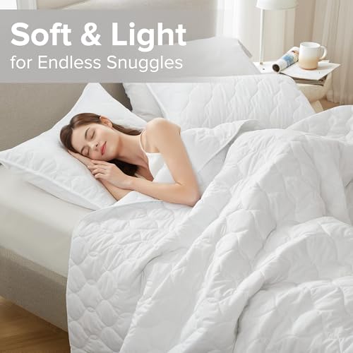 Comfort Spaces Queen Quilt Set Modern Reversible Ogee Coverlet Queen Bedding Set Cozy Quilted Winter Layer, All Season Lightweight Soft Queen Size Quilt, Kienna, Full/Queen White Ogee 3 Piece