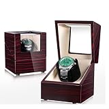 Diseño exquisito: elegante diseño de mano natural, calidad de madera de calidad premium con piano de lujo barnizado, interior con almohada Ultra Soft y flexible PU puede ser compatible todos los tamaños de relojes con diferentes marcas.Combine la tecnología de amortiguación exclusiva y la hermosa apariencia perfectamente.