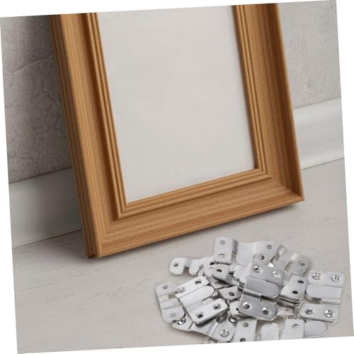 Supports encastrés solides pour sécuriser et suspendre des objets lourds au mur