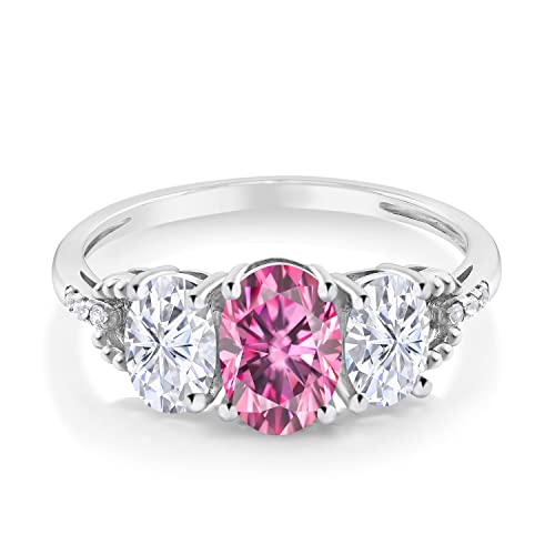 Gem Stone King 10K White Gold Pink and White Moissanite and White Diamond Engagement 3-Stone Engagement Ring For Women (1.92 Cttw, Available in Size 5,6,7,8,9)2