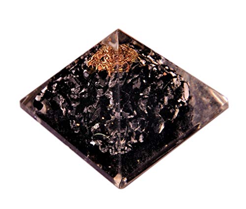Tourmaline Noir Orgonite Pyramide Purpledip pour purifier votre espace de méditation