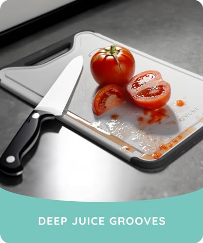 Cutting Boards for Kitchen, Plastic Cutting Board Set of 3, Dishwasher Safe Cutting Boards with Juice Grooves for Meat, Veggies, Fruits, Easy Grip Handle, Non-Slip (Black)