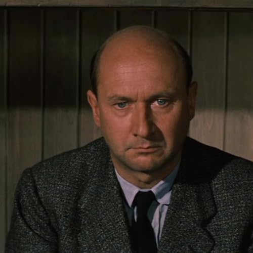 S1E105 - The Great Escape Minute 103 - Make Some Time For My Old Friend Donald Pleasence on Thanksgiving Day Podcast Por  art