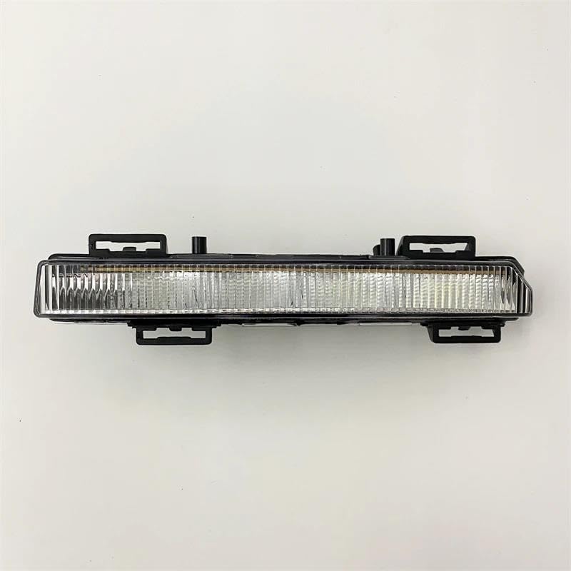Feux de jour à LED 2049064802 pour remplacer un antibrouillard cassé ou jauni W204
