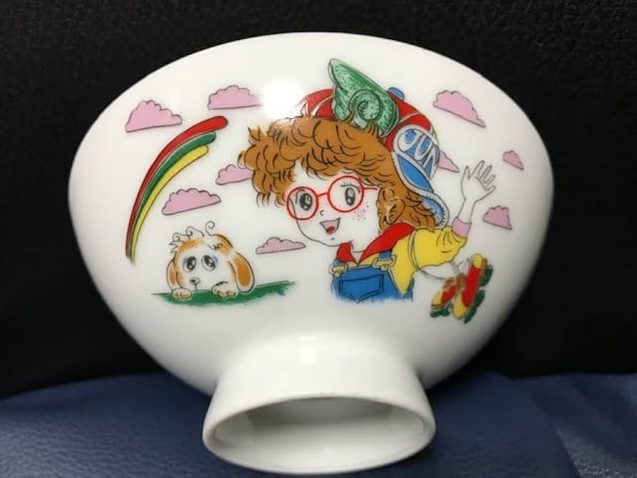 アラレちゃん　レトロ陶器置物 Amazon.co.jp: 昭和レトロ東映ドクタースランプアラレちゃんガッ