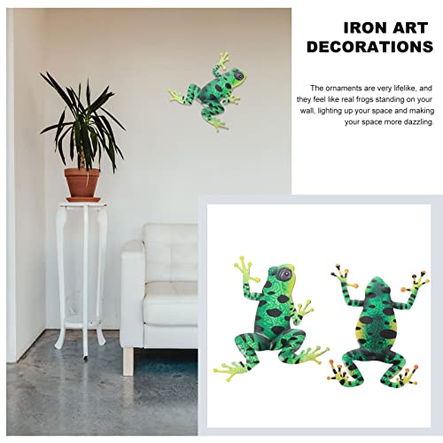 Veemoon Outdoor Wall Decor 2Pcs Frog Yard Art Frog Sculpture, Climbing Frog Animal Sculpture Indoor Outdoor Decor, Wall Decor Sculpture For Wall Fence Tree Home Office Decoration Tiny Frogs #TOP1