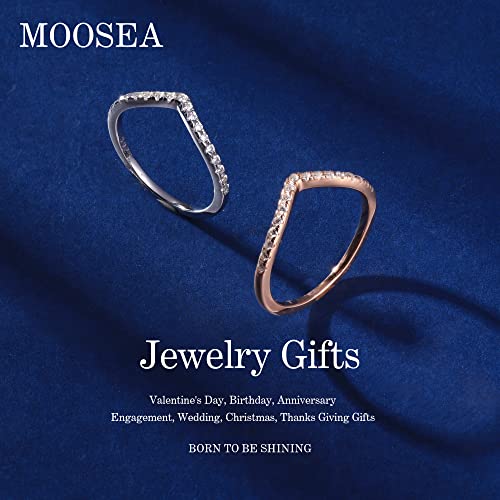Moosea Chevron Wedding Band For Women, D Color Vvs1 Clarity Lab Created Diamond Stackable Rings 14K White Gold Vermeil Half Eternity Chevron Moissanite Rings For Women Anniversary Band Wedding Rings #TOP1