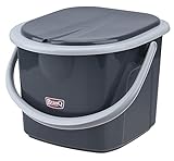 Der spezielle Griff ist sehr komfortabel und kann gleichzeitig die Funktion des Toilettenpapierhalters übernehmen. Die Aussparung im Boden erleichtert das Entleeren.