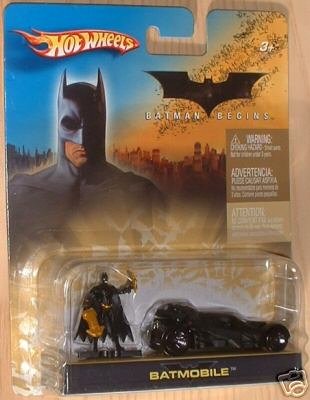 Batman Begins Batcycle et figurine