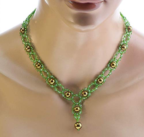 Collier mariage vert Lolo cristal pour robe de mariée décolleté en V et parure de fête
