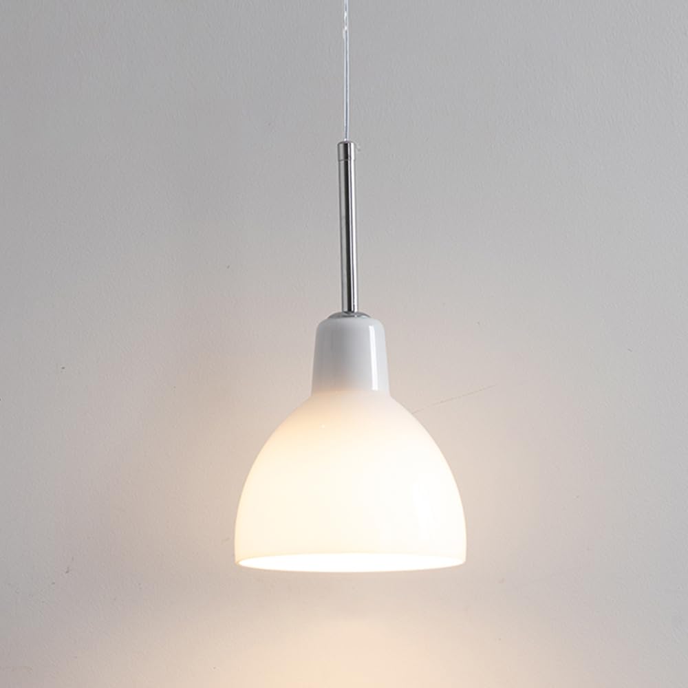 Lustre suspendu à cône moderne en verre blanc pour éclairer un îlot de cuisine ou un chevet