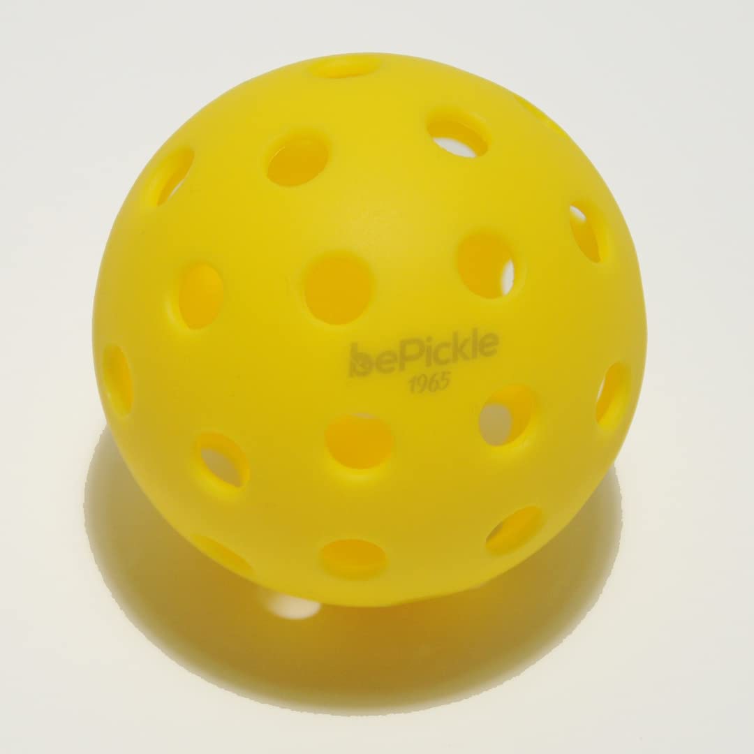 Bolas de Pickleball 40 Agujeros. Packs de 6 Unidades. Pelotas de Pickleball para Uso Exterior.