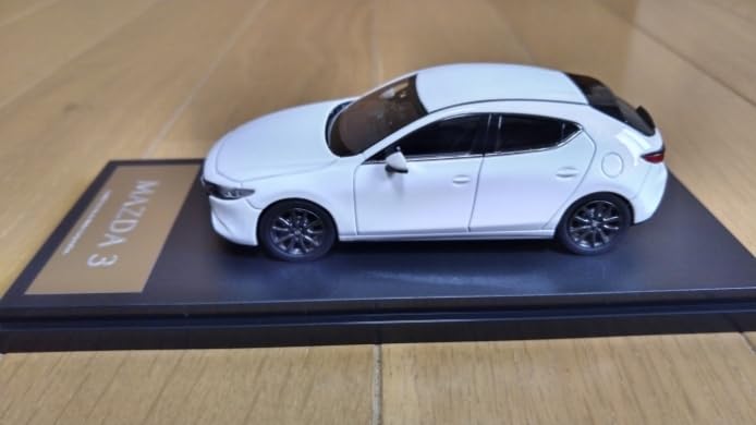 Amazon.co.jp: MAZDA 特注 純正 ディーラーモデル マツダ3