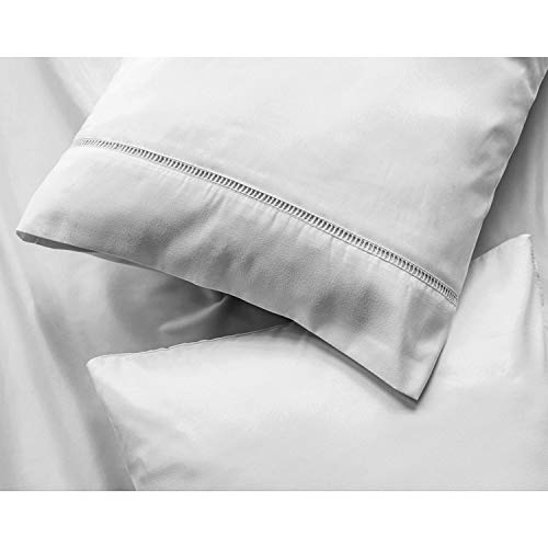 ViscoSoft Kissenbezug, 2 Kissenbezüge, 100% Mikrofaser, sehr weich, maschinenwaschbar und pflegeleicht, Anti-Milben und hypoallergen, grau, 65 x 65 cm Cover