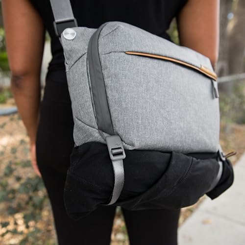 Peak Design Everyday Sling 10L thumbnail 8