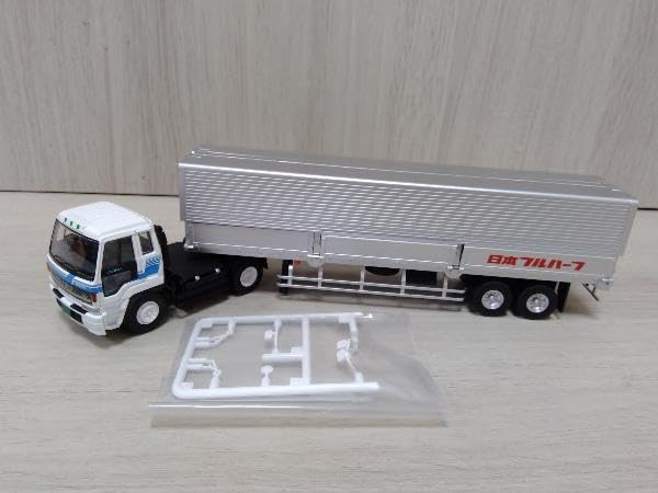 トミカリミテッドヴィンテージ ネオ 1/64 LV-N211a いすゞ 810EX