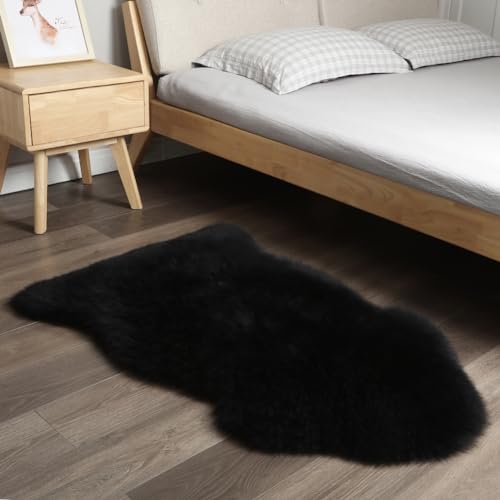 Premium Genuine Fur Sheepskin Rug Real Australia Sheepskin Natural Luxury Fluffy Lambskin Fur Area Rug Seat Covers for Kids Bedroom Sofa Chair Cover (Black, Single Pelt/2ft x 3ft)