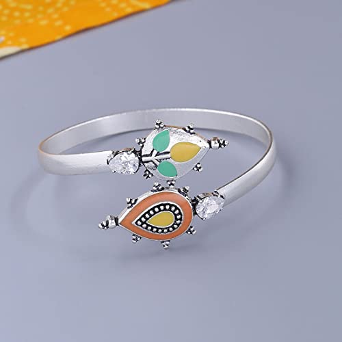 Bagh E Fiza Tribal Motifs Bracelet