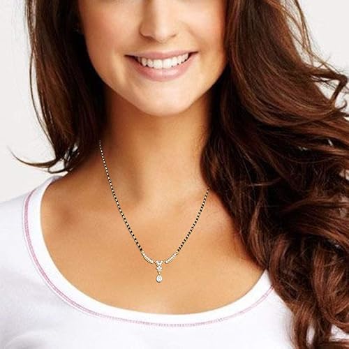 Image of DISHIS 14K Yellow Gold Diamond Tanmaniya Mangalsutra Pendant for Women