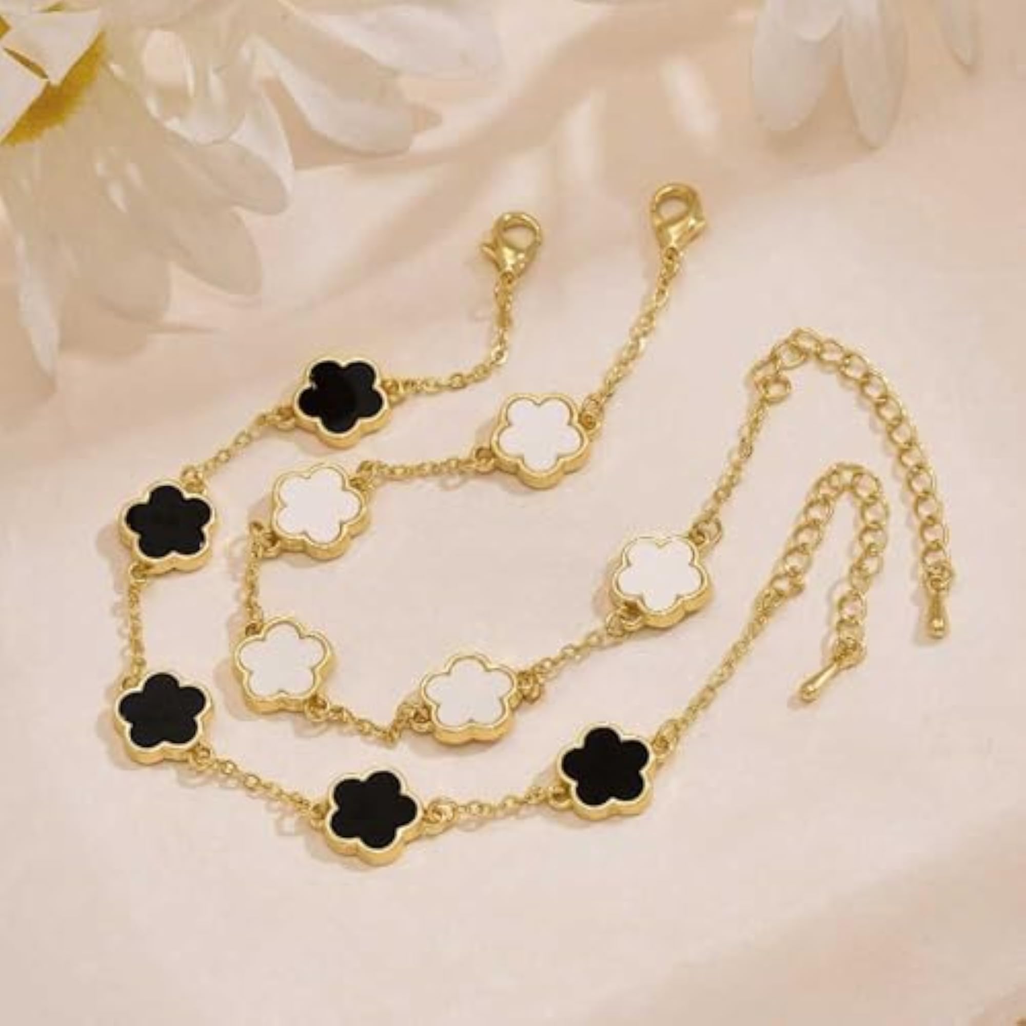 2PC Plated Bracelet with Classic Five Flower